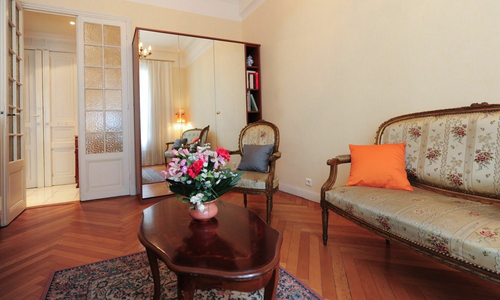 Appartement Minuetto Five Stars Holiday House นีซ ภายนอก รูปภาพ